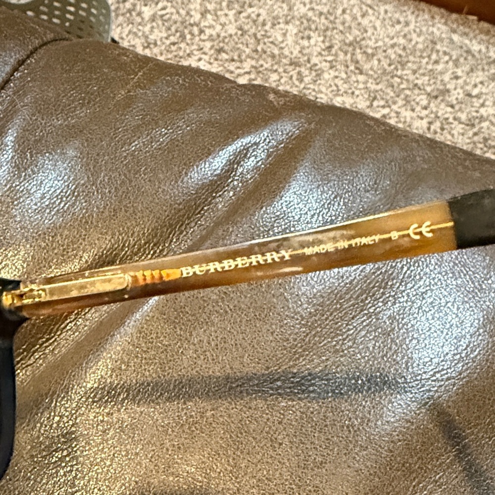 Burberry Men's Glasses in Black and Tan - Picture 3 of 4